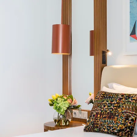 Regency Salgados & Hotell 4*