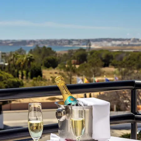 Regency Salgados & Hotell 4*