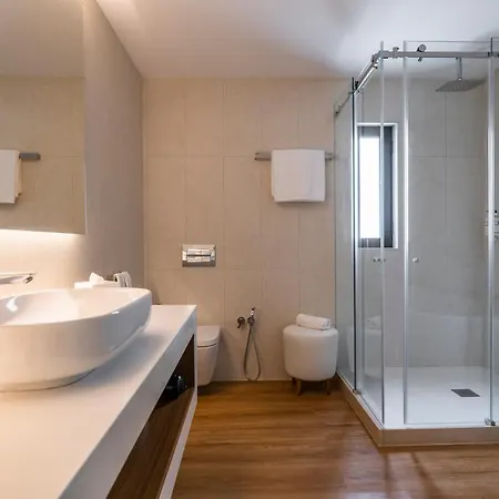 Hotel Regency Salgados & 4*