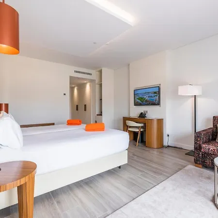 Regency Salgados & 4* אלבופיירה