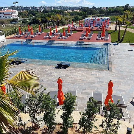 Regency Salgados & מלון 4*