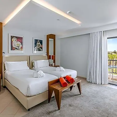 Hotel Regency Salgados &