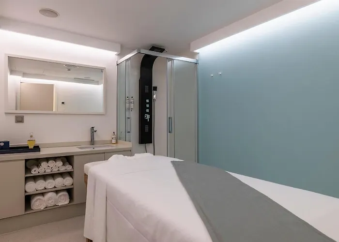 Regency Salgados & Hotel 4*