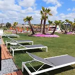 Hotel Regency Salgados & 4*