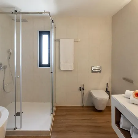Hotel Regency Salgados & 4*